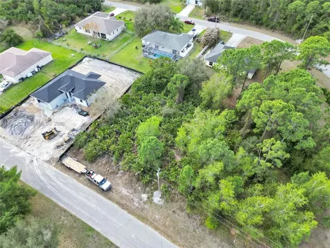 638 Dauphine Avenue S Lehigh Acres FL 33974