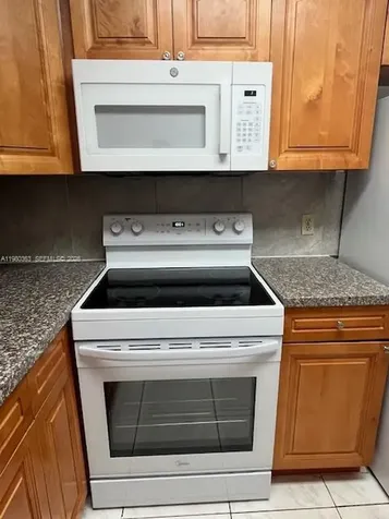 300 SW 134th Way Pembroke Pines FL 33027
