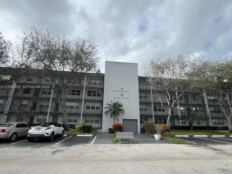 300 SW 134th Way Pembroke Pines FL 33027