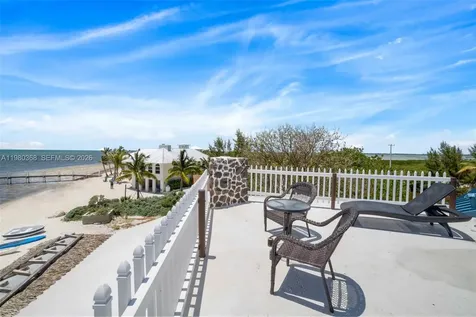1557 Long Beach Drive Big Pine FL 33043