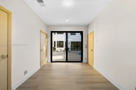 10790 Haydn Drive Boca Raton FL 33498