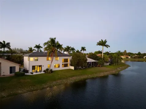 10790 Haydn Drive Boca Raton FL 33498