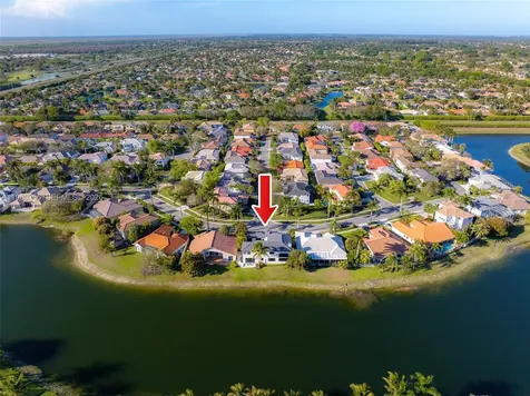 10790 Haydn Drive Boca Raton FL 33498