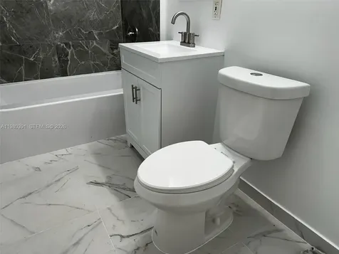 2223 NW 32nd Street Miami FL 33142