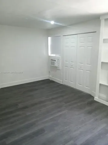 2223 NW 32nd Street Miami FL 33142
