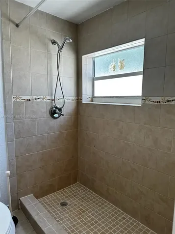 2223 NW 32nd Street Miami FL 33142