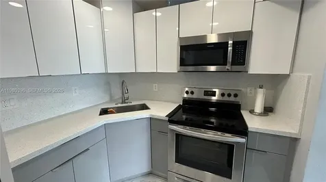 8307 SW 142nd Avenue Miami FL 33183