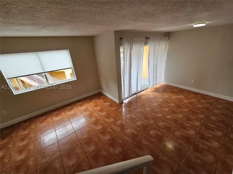 6235 Kendale Lakes Circle Miami FL 33183