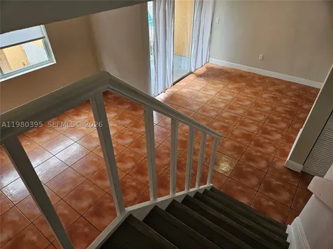 6235 Kendale Lakes Circle Miami FL 33183