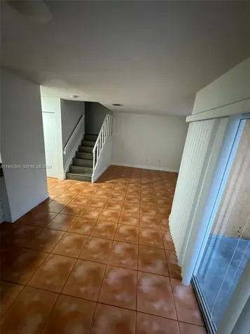 6235 Kendale Lakes Circle Miami FL 33183