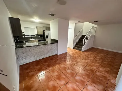 6235 Kendale Lakes Circle Miami FL 33183