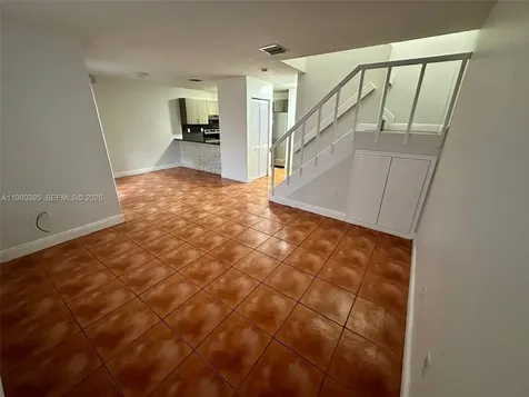 6235 Kendale Lakes Circle Miami FL 33183