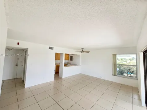 505 S Pine Island Road Plantation FL 33324