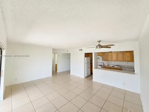 505 S Pine Island Road Plantation FL 33324