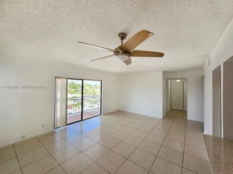 505 S Pine Island Road Plantation FL 33324