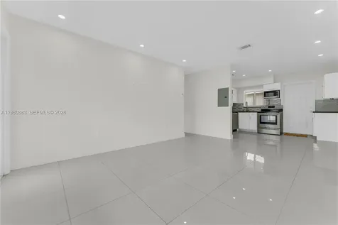 5271 NW 5th Street Miami FL 33126