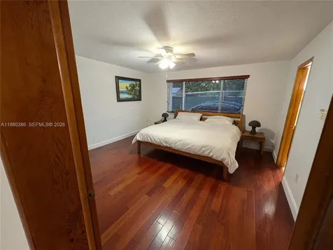 1037 SW 76th Avenue Miami FL 33144