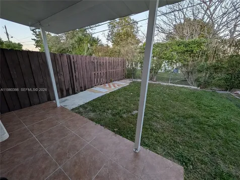 1037 SW 76th Avenue Miami FL 33144