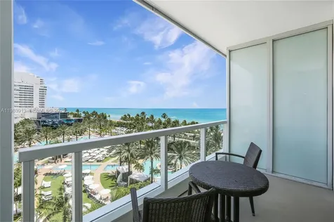 4391 Collins Avenue Miami Beach FL 33140