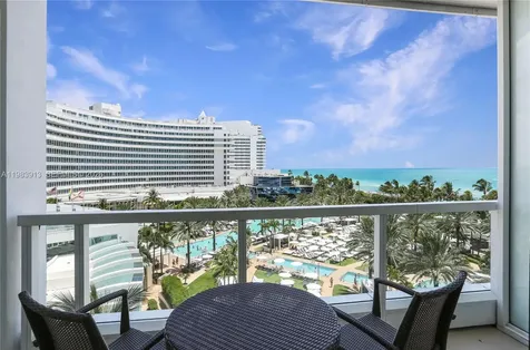 4391 Collins Avenue Miami Beach FL 33140