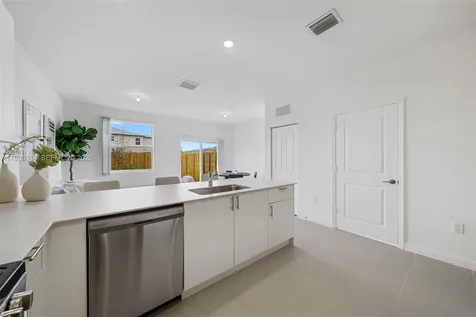 33738 SW 194th Place Florida City FL 33034