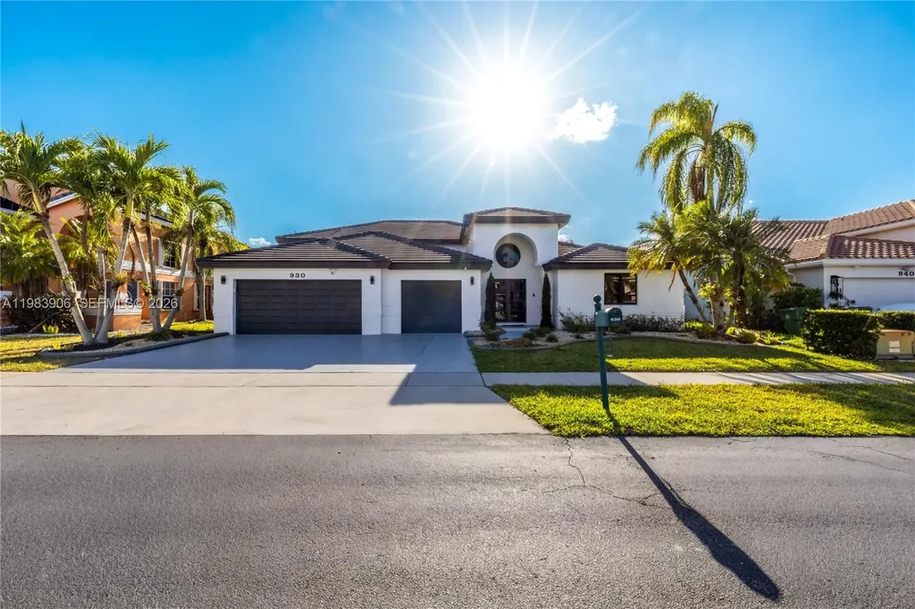 930 NW 197th Avenue Pembroke Pines FL 33029
