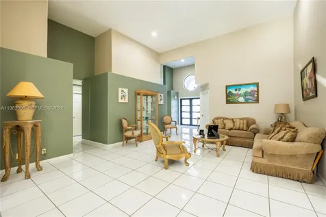 930 NW 197th Avenue Pembroke Pines FL 33029