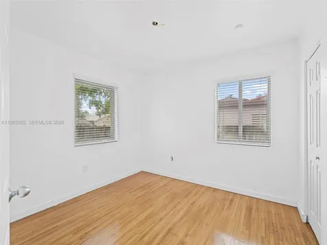 6437 SW 10th Street West Miami FL 33144