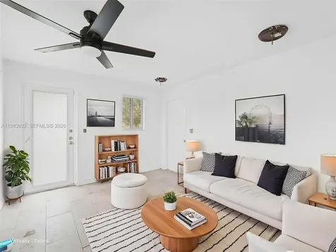 6437 SW 10th Street West Miami FL 33144