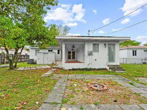 6437 SW 10th Street West Miami FL 33144