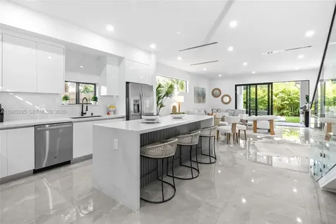 325 SW 16th Street Fort Lauderdale FL 33315