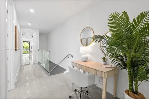 325 SW 16th Street Fort Lauderdale FL 33315