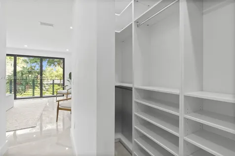 325 SW 16th Street Fort Lauderdale FL 33315