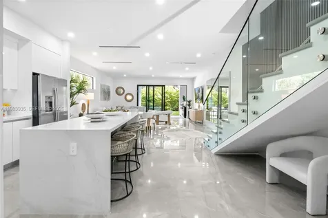 325 SW 16th Street Fort Lauderdale FL 33315