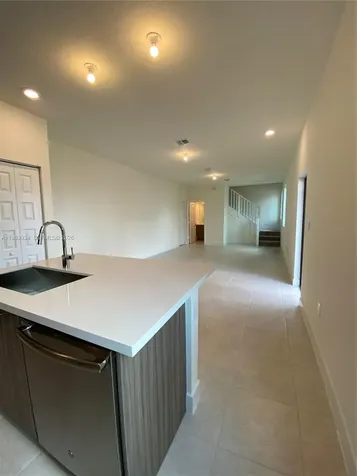 8379 Central Park Boulevard Doral FL 33166