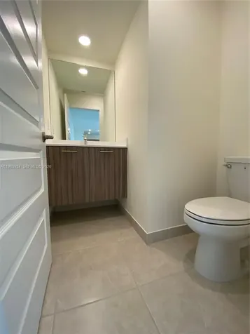 8379 Central Park Boulevard Doral FL 33166