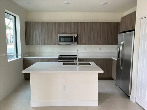 8379 Central Park Boulevard Doral FL 33166