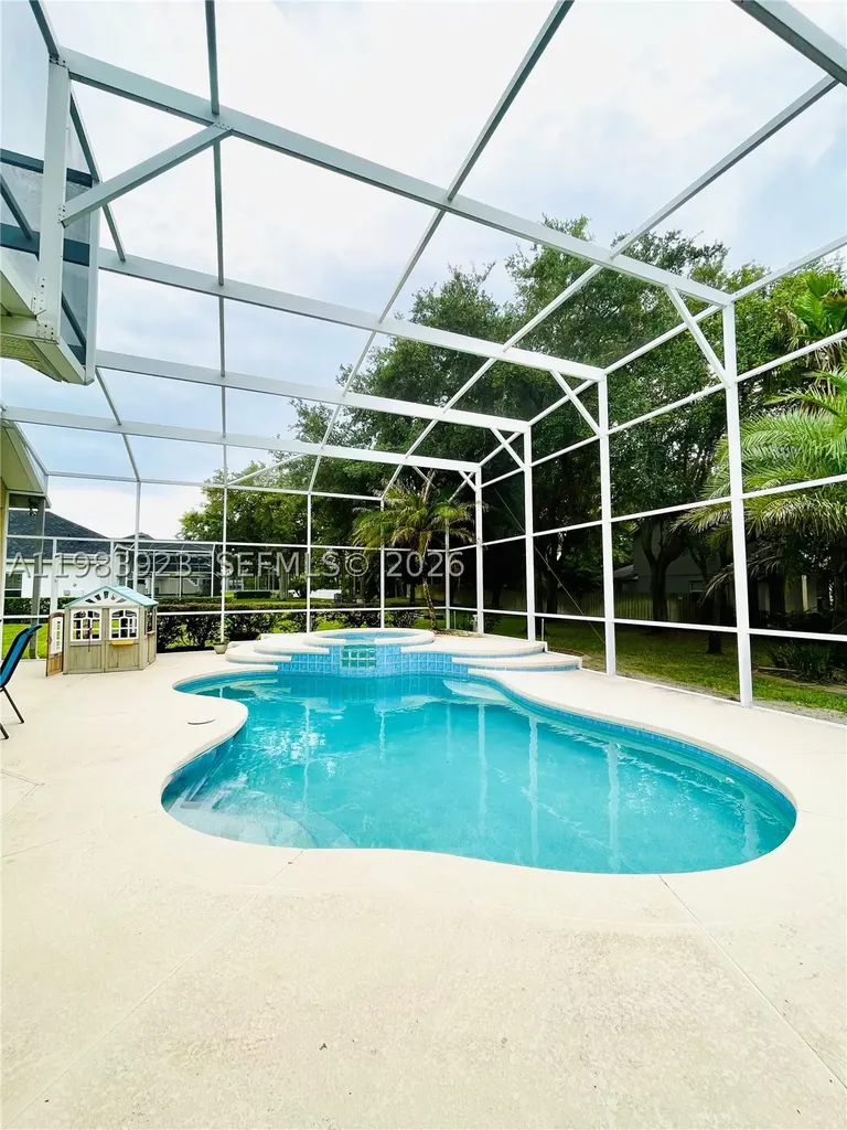 330 Glen Club Drive Other City - In The State Of Florida FL 32713