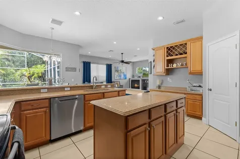 330 Glen Club Drive Other City - In The State Of Florida FL 32713