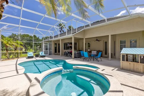 330 Glen Club Drive Other City - In The State Of Florida FL 32713
