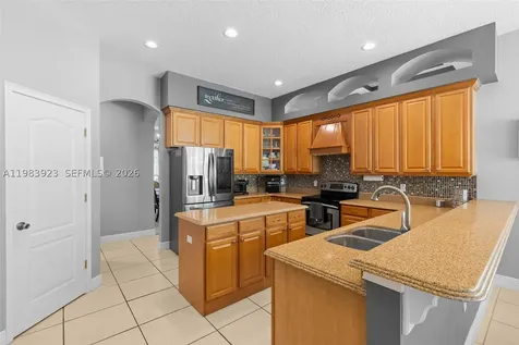 330 Glen Club Drive Other City - In The State Of Florida FL 32713