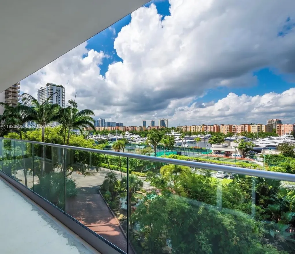 19707 Turnberry Way Aventura FL 33180
