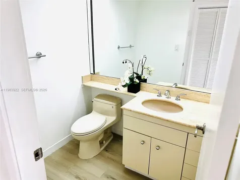 19707 Turnberry Way Aventura FL 33180