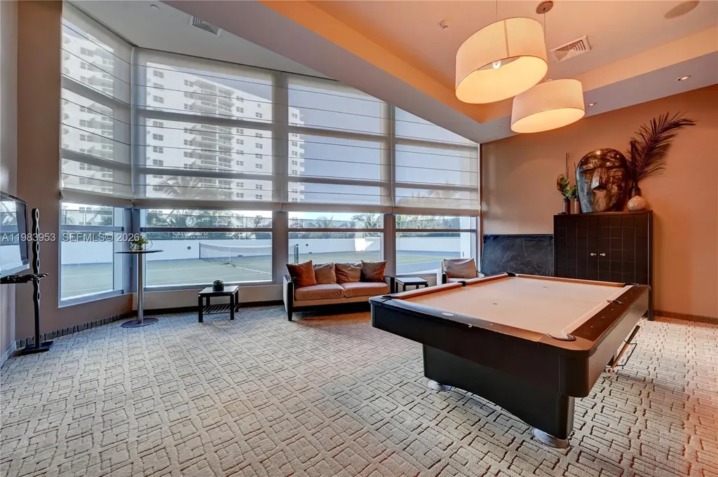 3101 S Ocean Drive Hollywood FL 33019
