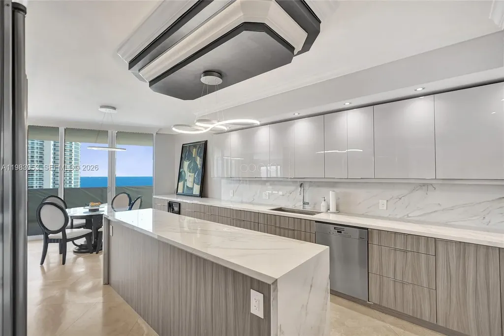 3101 S Ocean Drive Hollywood FL 33019