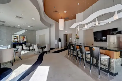 3101 S Ocean Drive Hollywood FL 33019