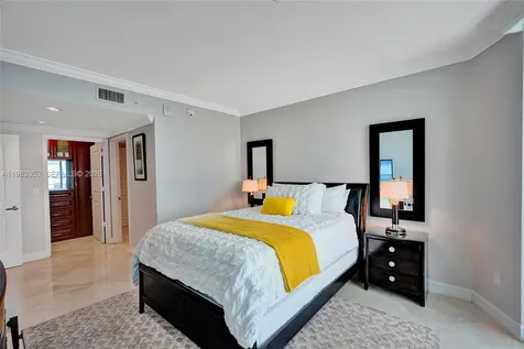 3101 S Ocean Drive Hollywood FL 33019