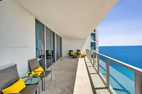 3101 S Ocean Drive Hollywood FL 33019