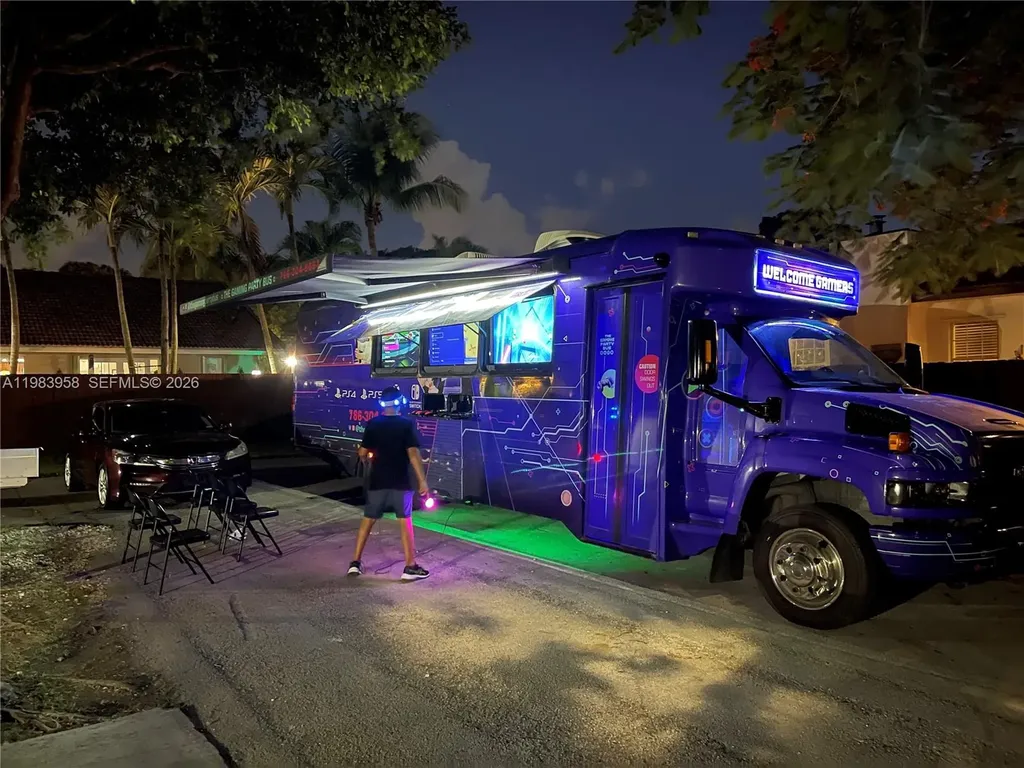 Gaming Bus Business SW For Sale Cutler Bay FL 33190