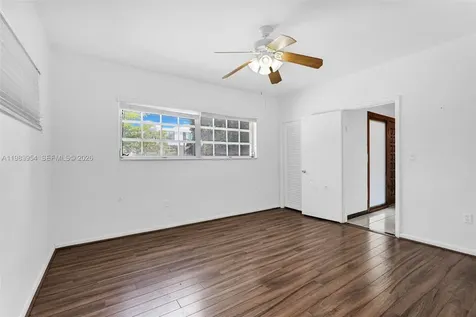 4560 Prairie Avenue Miami Beach FL 33140